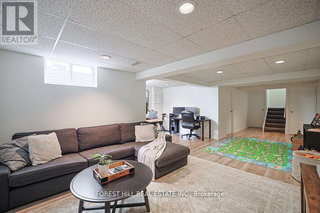 15 - 523 Beechwood Drive, Waterloo, Ontario  N2T 2G7 - Photo 23 - X12422003