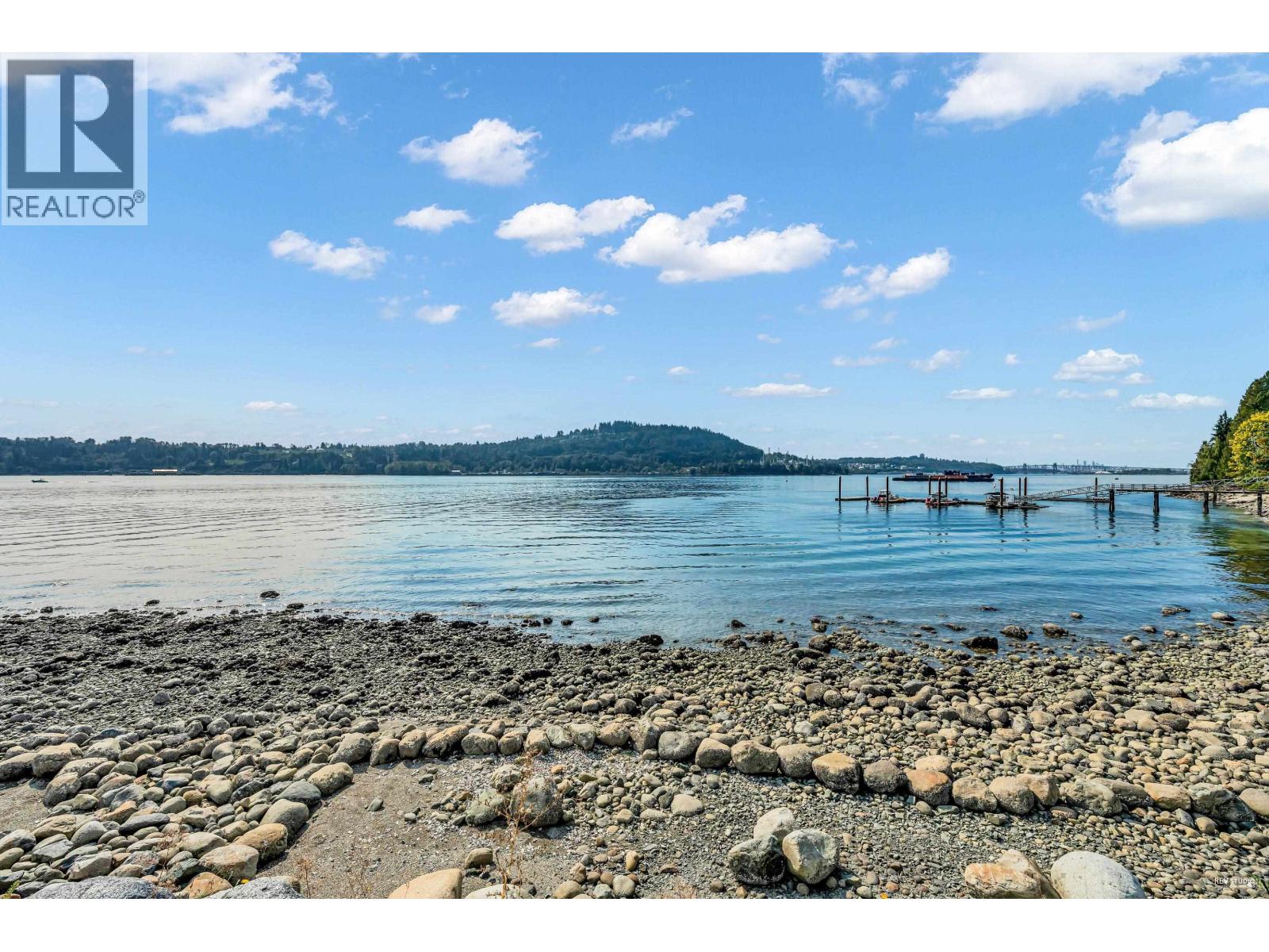 308 3825 Cates Landing Way, North Vancouver, British Columbia  V7G 0A6 - Photo 7 - R3051126