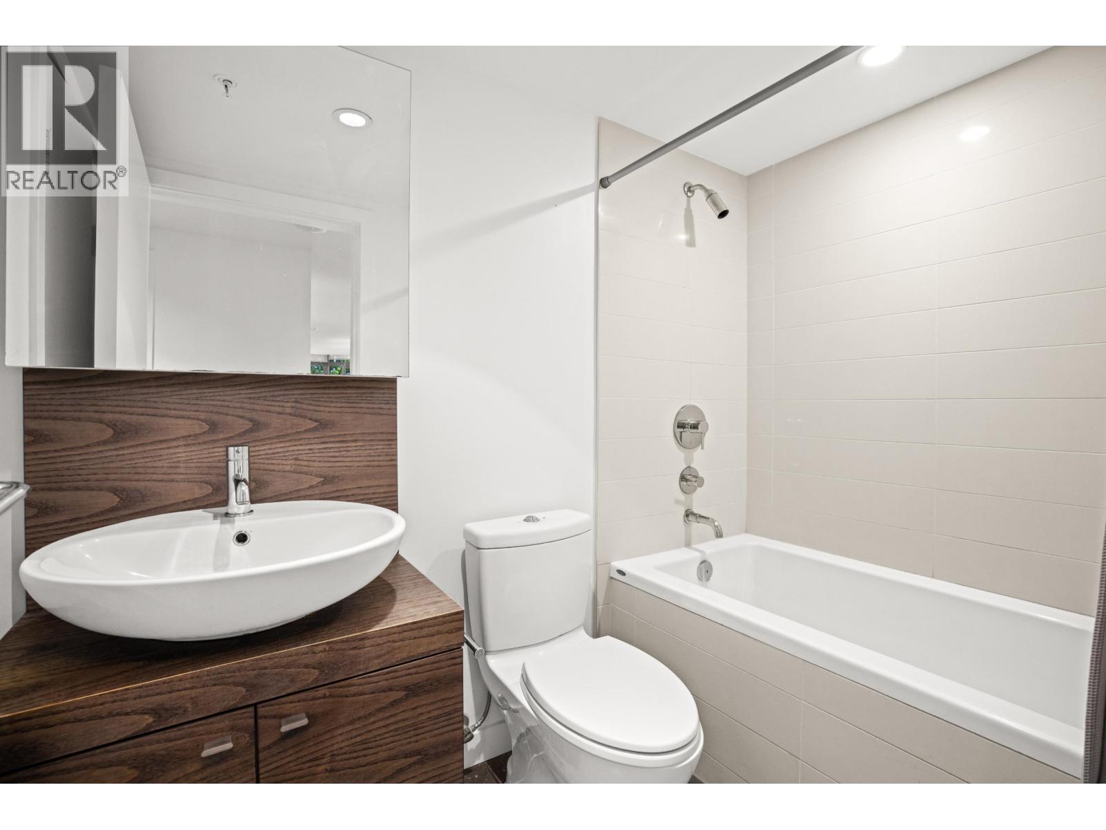 205 5782 Berton Avenue, Vancouver, British Columbia  V6S 0C1 - Photo 25 - R3051135