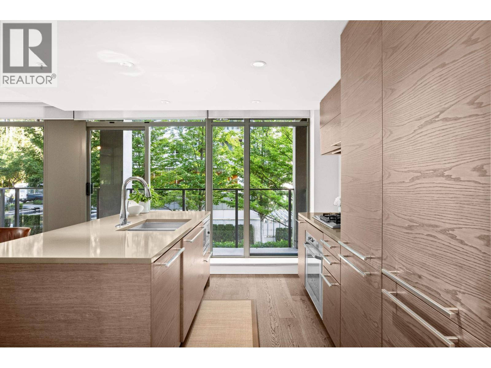 205 5782 Berton Avenue, Vancouver, British Columbia  V6S 0C1 - Photo 6 - R3051135