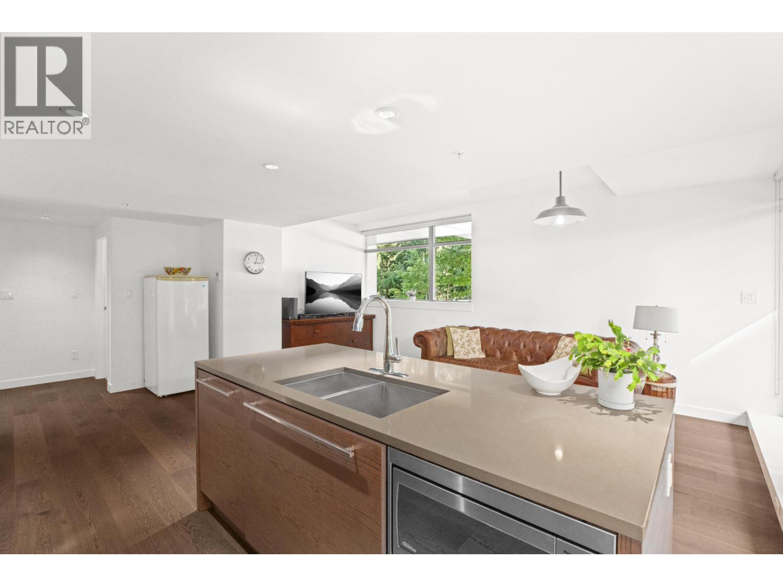 205 5782 Berton Avenue, Vancouver, British Columbia  V6S 0C1 - Photo 9 - R3051135