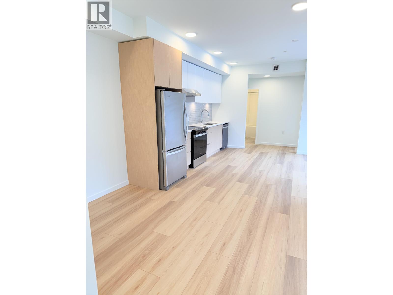 500 37994 2ND AVENUE, Squamish, British Columbia