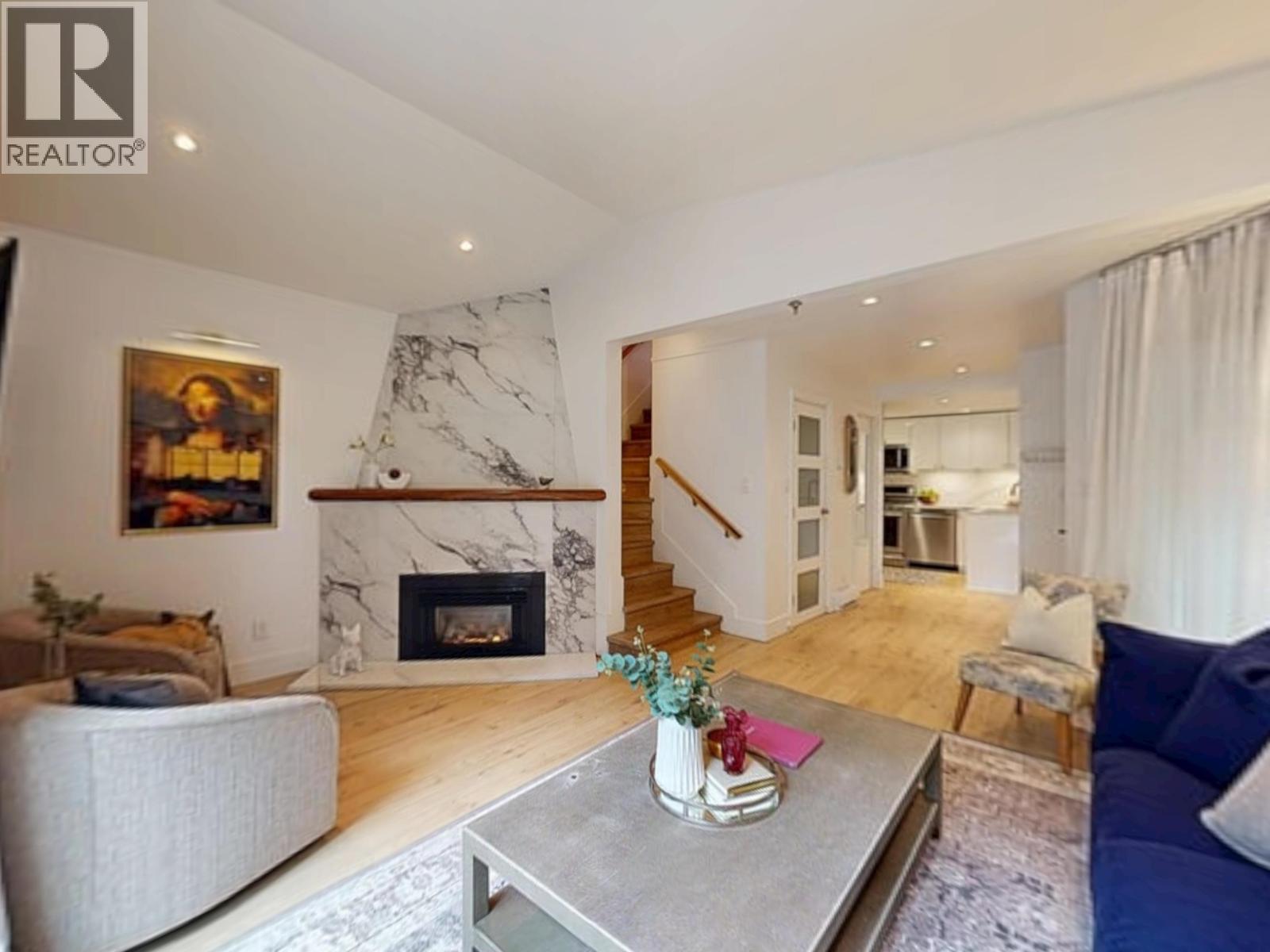 2409 W 5th Avenue, Vancouver, British Columbia  V6K 1S7 - Photo 2 - R3051149