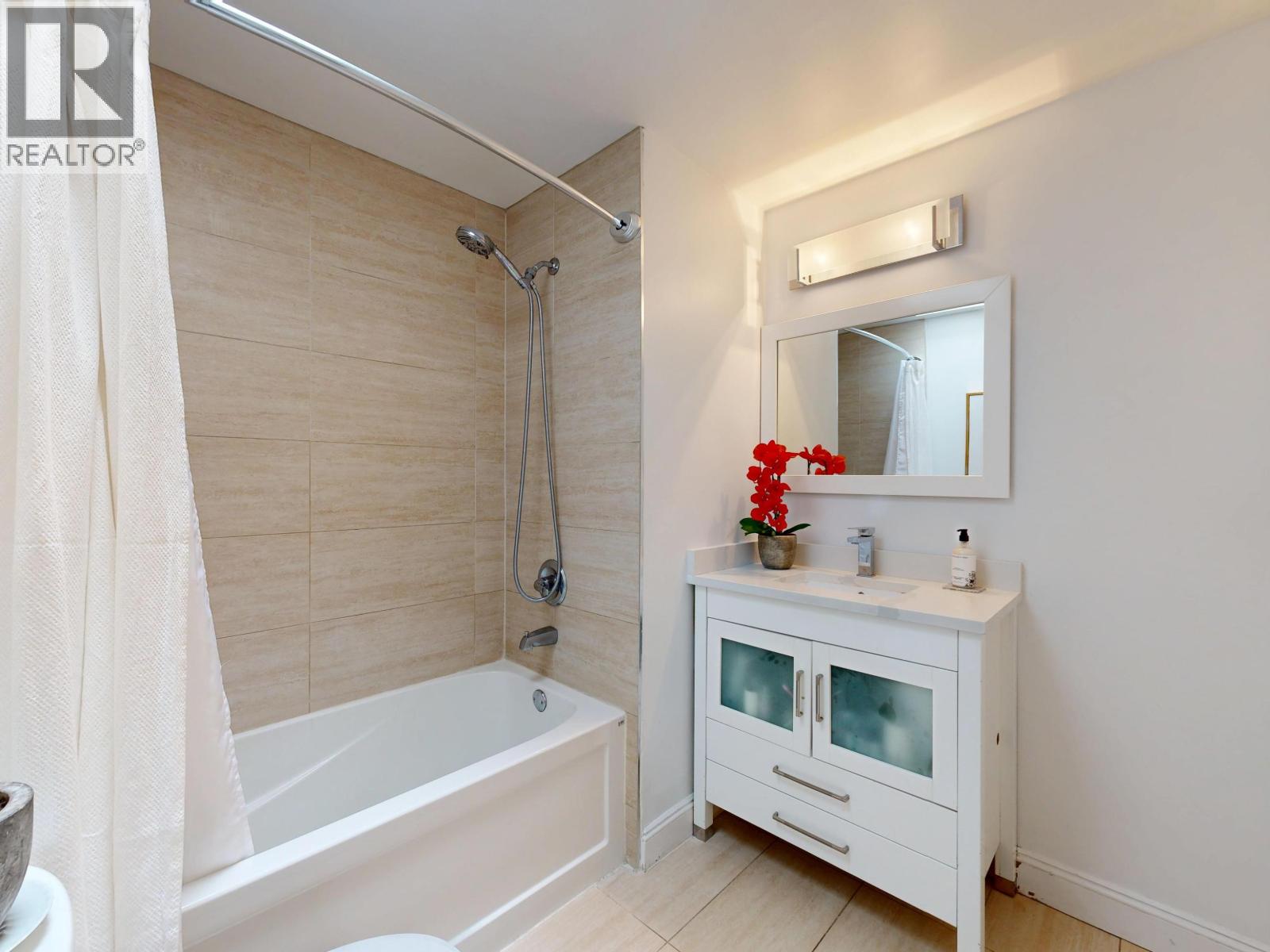 2409 W 5th Avenue, Vancouver, British Columbia  V6K 1S7 - Photo 33 - R3051149