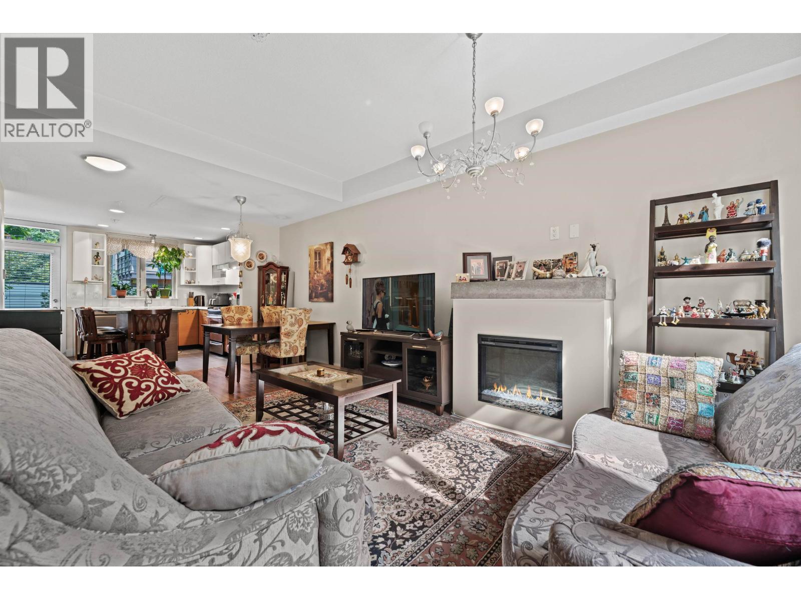 45 728 W 14th Street, North Vancouver, British Columbia  V7M 0A8 - Photo 4 - R3051249