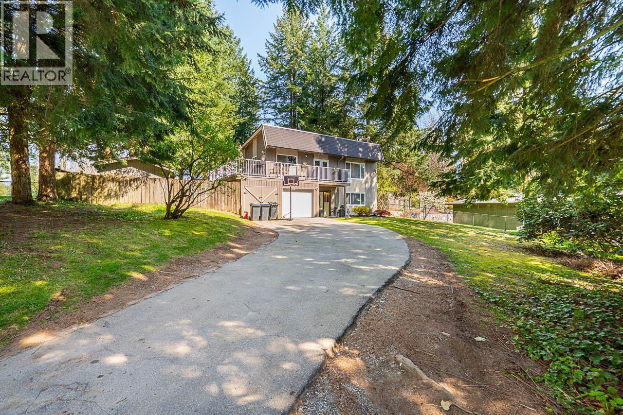 101 COLLEGE PARK WAY, Port Moody, British Columbia