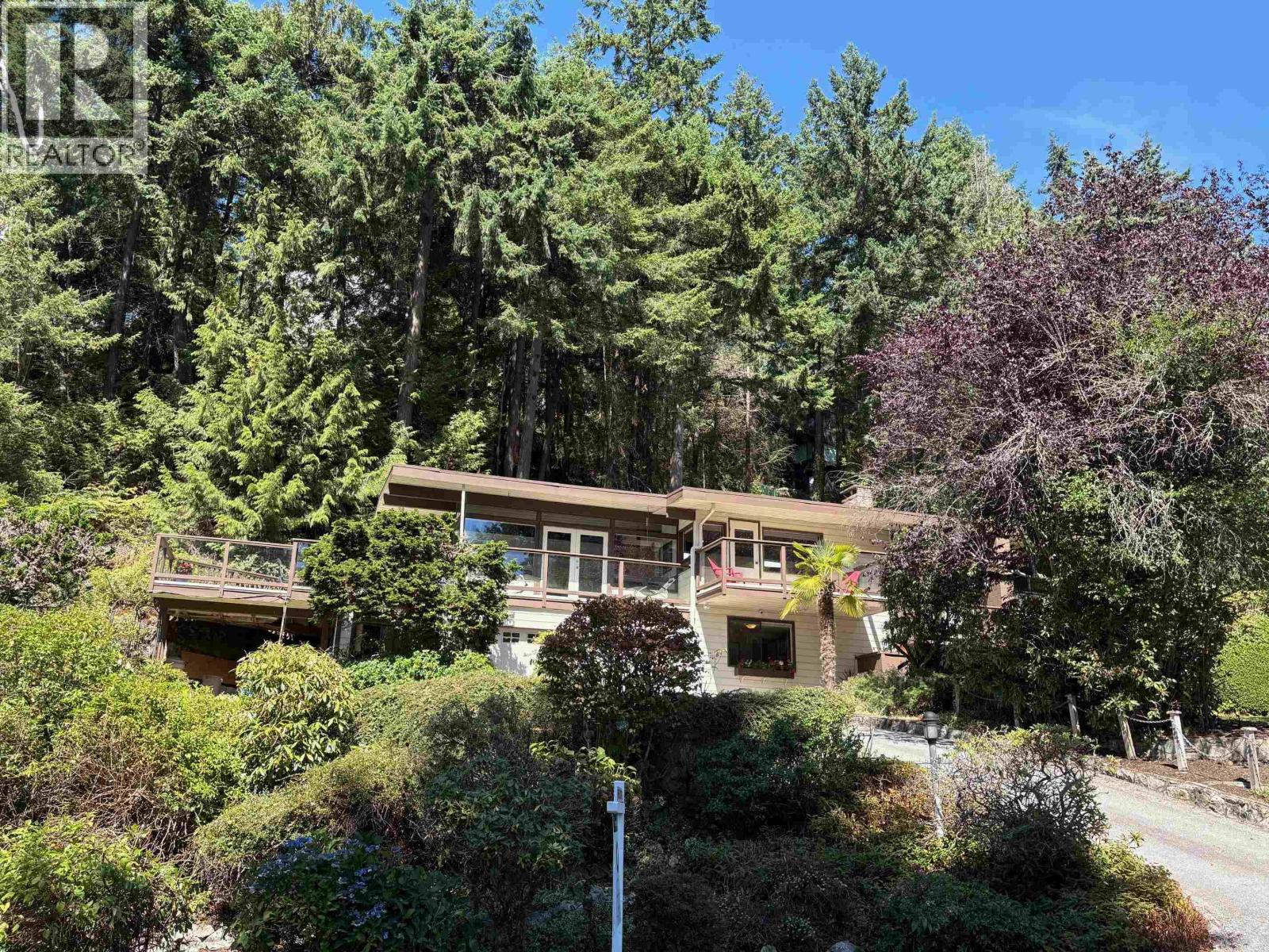 5651 WESTHAVEN ROAD, West Vancouver, British Columbia