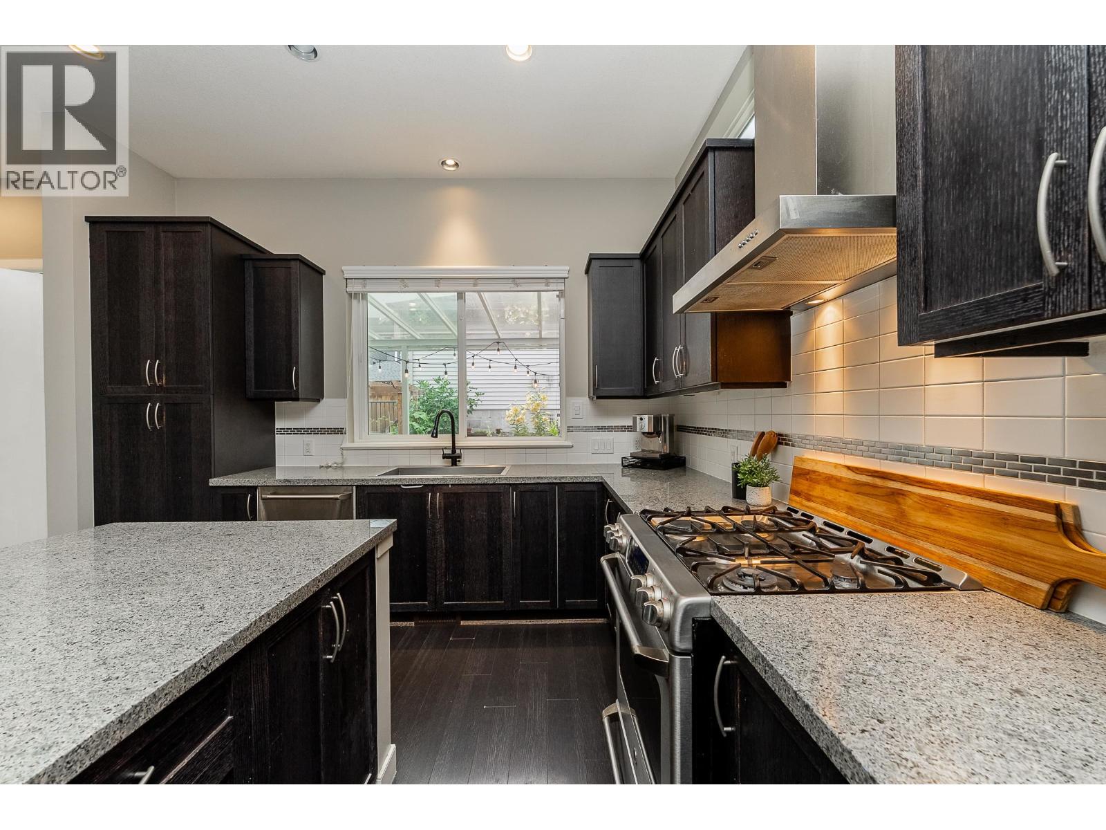 3371 Watkins Avenue, Coquitlam, British Columbia  V3E 0B3 - Photo 11 - R3051323