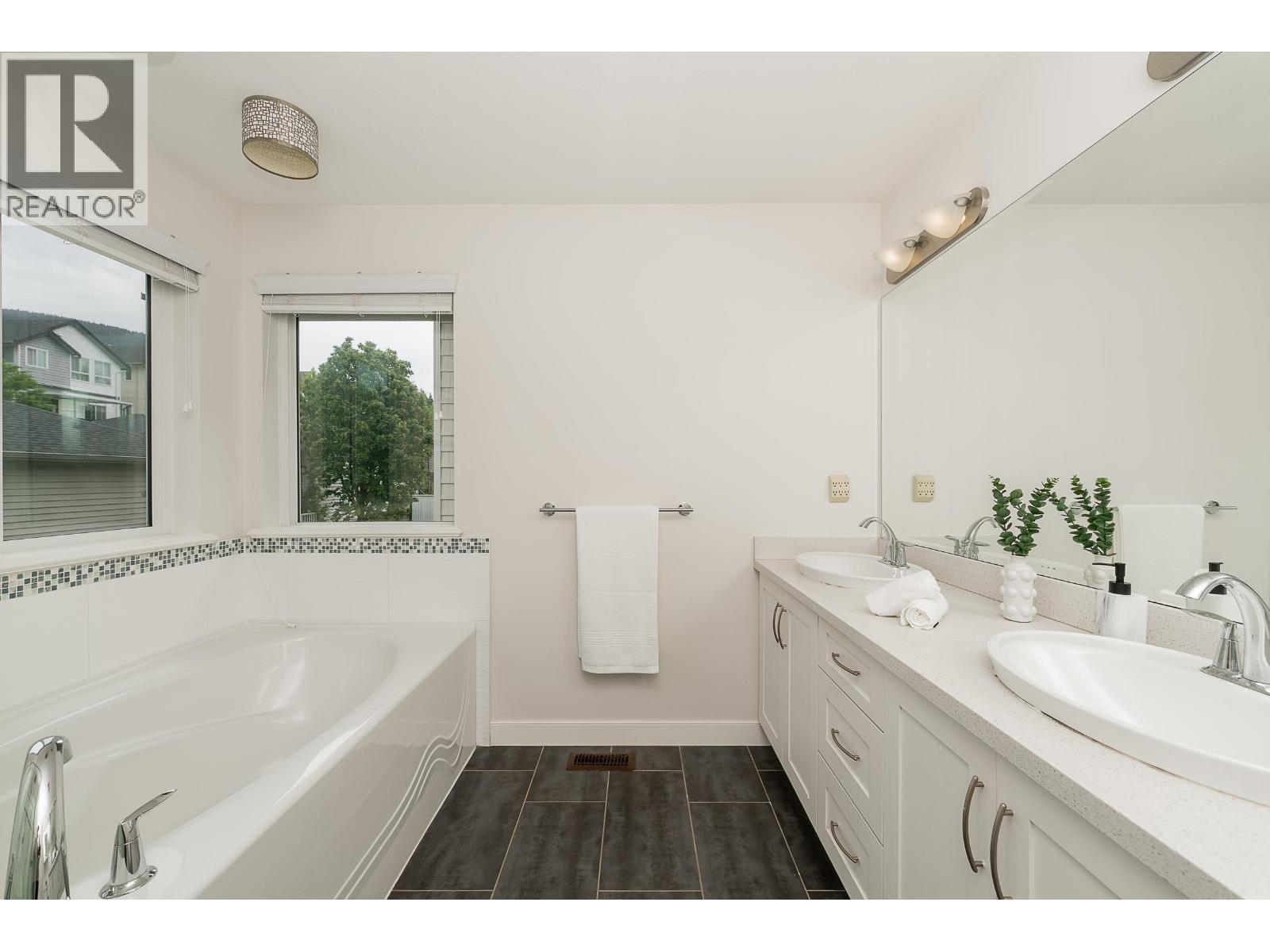 3371 Watkins Avenue, Coquitlam, British Columbia  V3E 0B3 - Photo 17 - R3051323