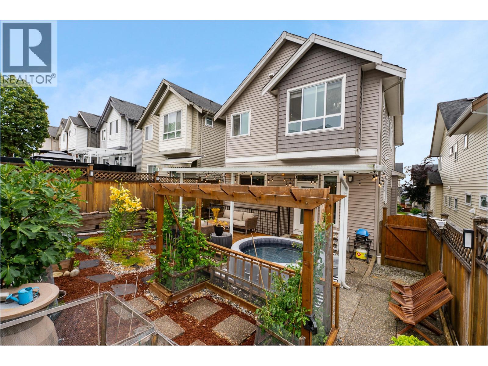 3371 Watkins Avenue, Coquitlam, British Columbia  V3E 0B3 - Photo 30 - R3051323