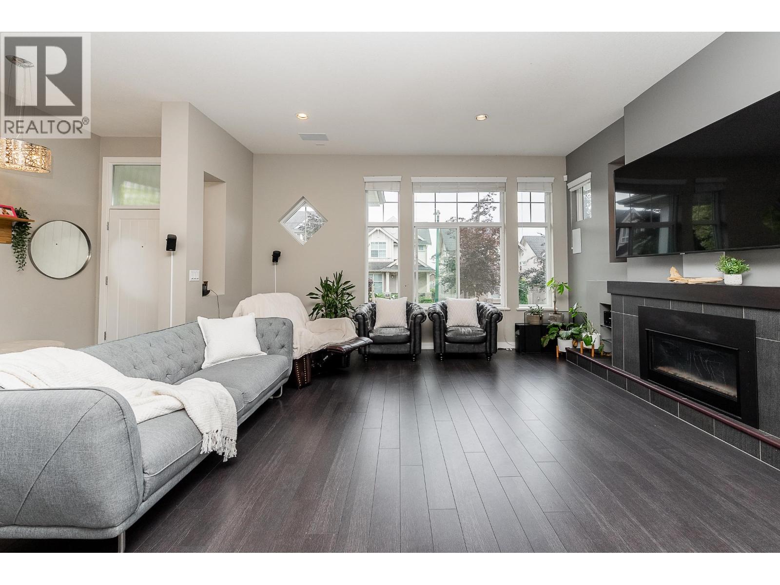 3371 Watkins Avenue, Coquitlam, British Columbia  V3E 0B3 - Photo 4 - R3051323
