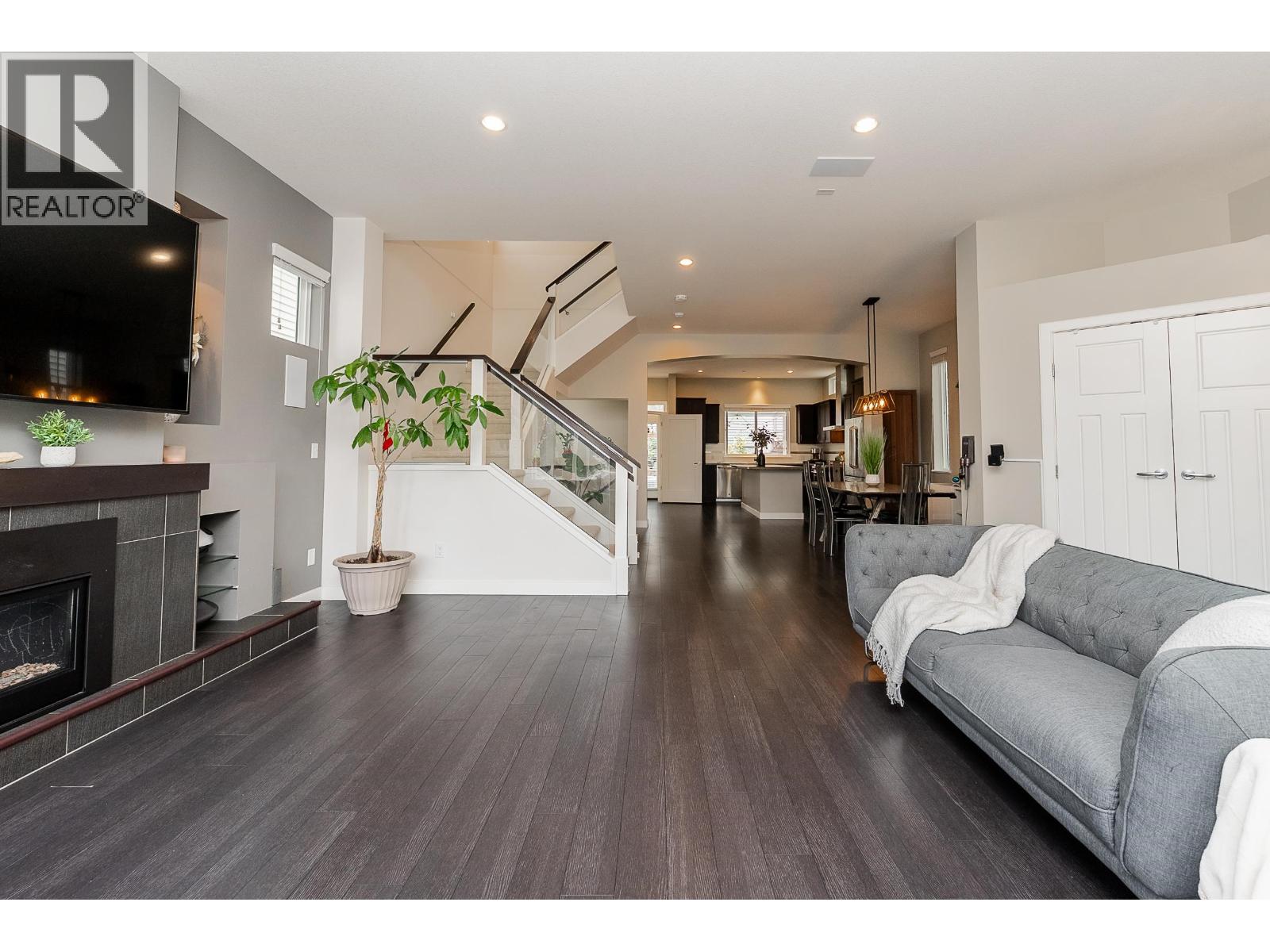 3371 Watkins Avenue, Coquitlam, British Columbia  V3E 0B3 - Photo 5 - R3051323
