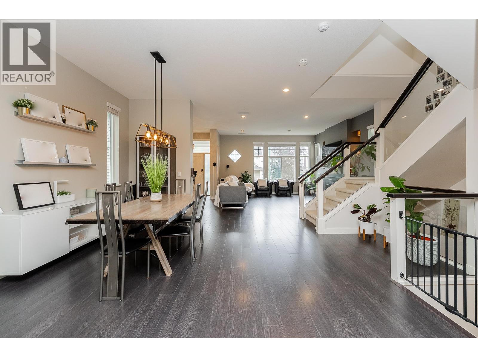 3371 Watkins Avenue, Coquitlam, British Columbia  V3E 0B3 - Photo 8 - R3051323