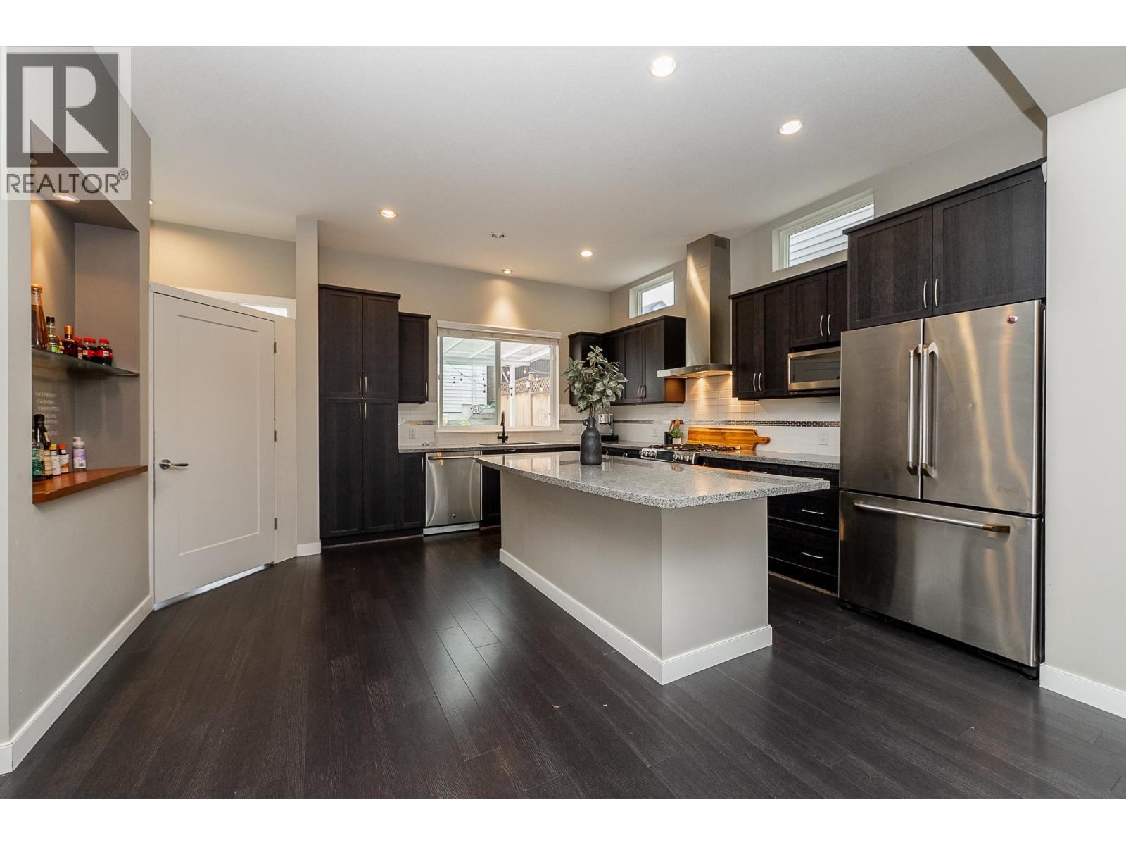 3371 Watkins Avenue, Coquitlam, British Columbia  V3E 0B3 - Photo 9 - R3051323