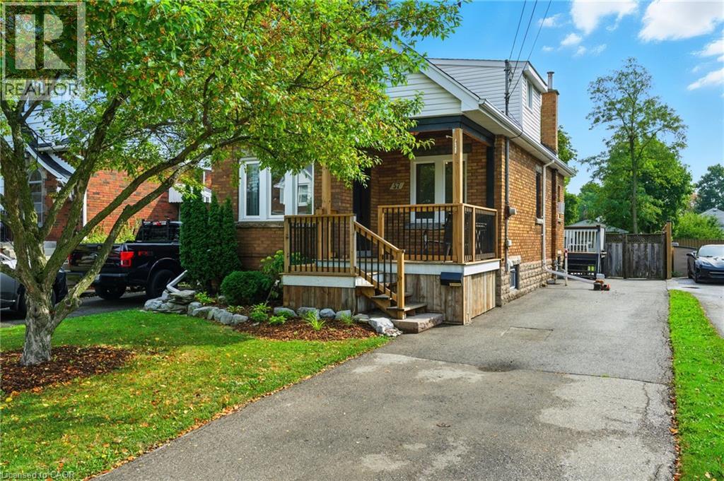 57 Highcliffe Avenue, Hamilton, Ontario  L9A 3L3 - Photo 2 - 40772878