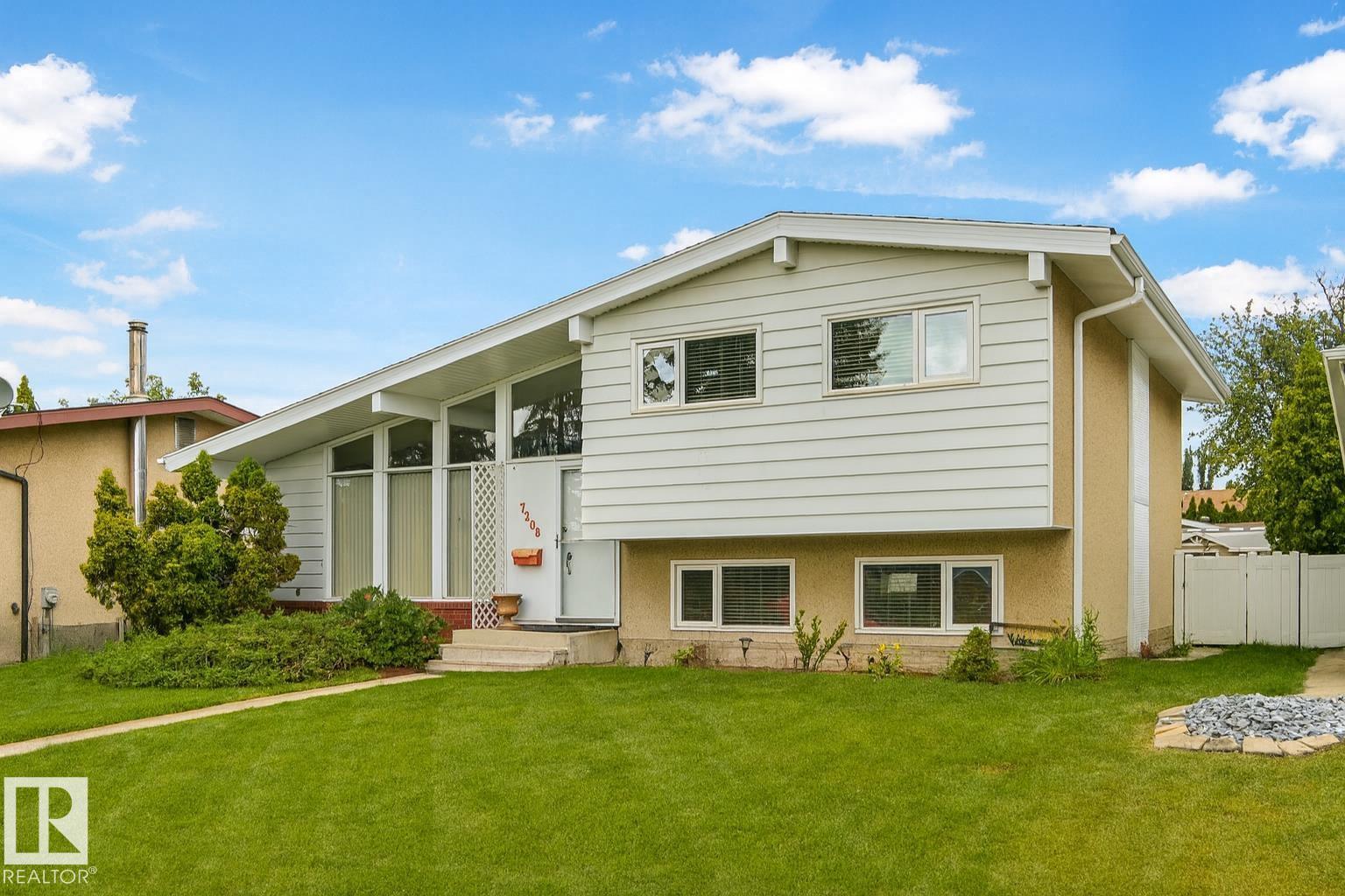 7208 139 Av Nw, Edmonton, Alberta  T5C 2M2 - Photo 1 - E4452053