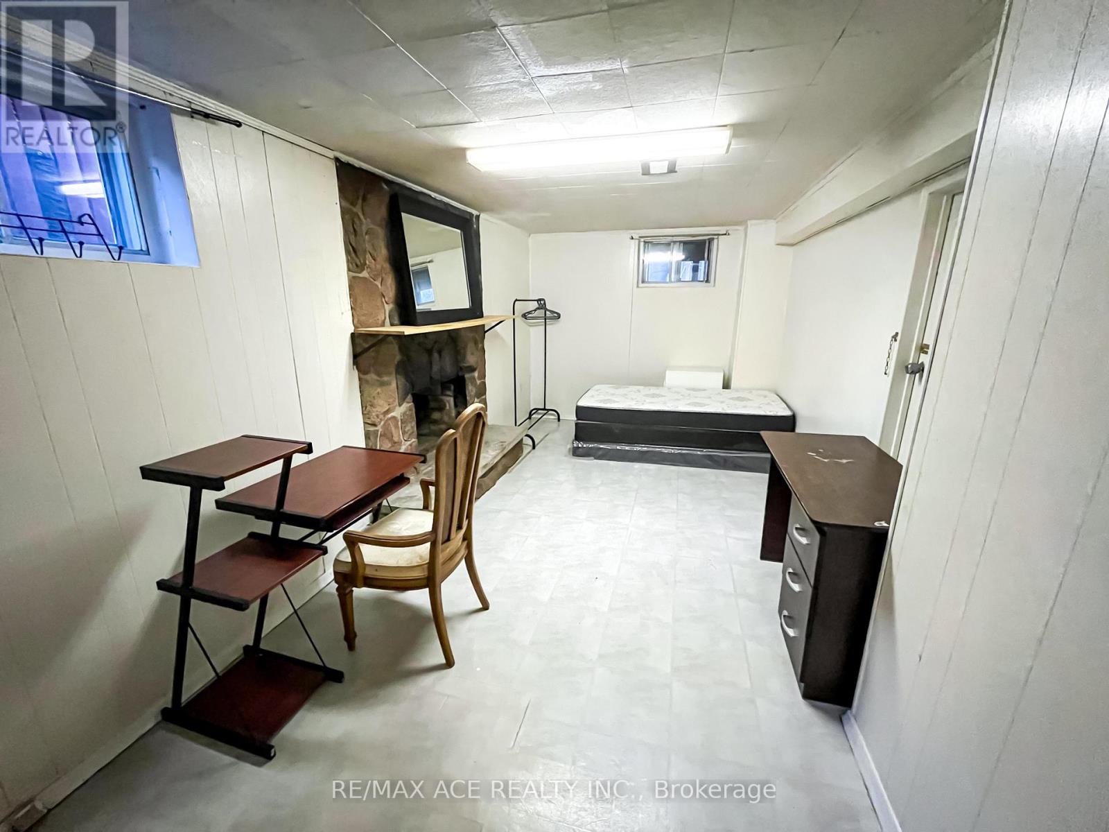 17 Huddleston Court, Toronto, Ontario  M1L 4L1 - Photo 10 - E12360588
