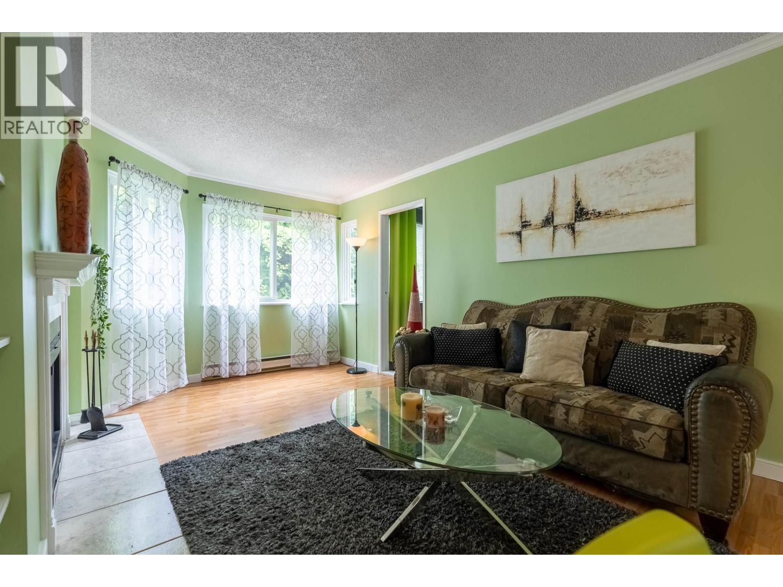 402 9880 Manchester Drive, Burnaby, British Columbia  V3N 4R3 - Photo 7 - R2995450