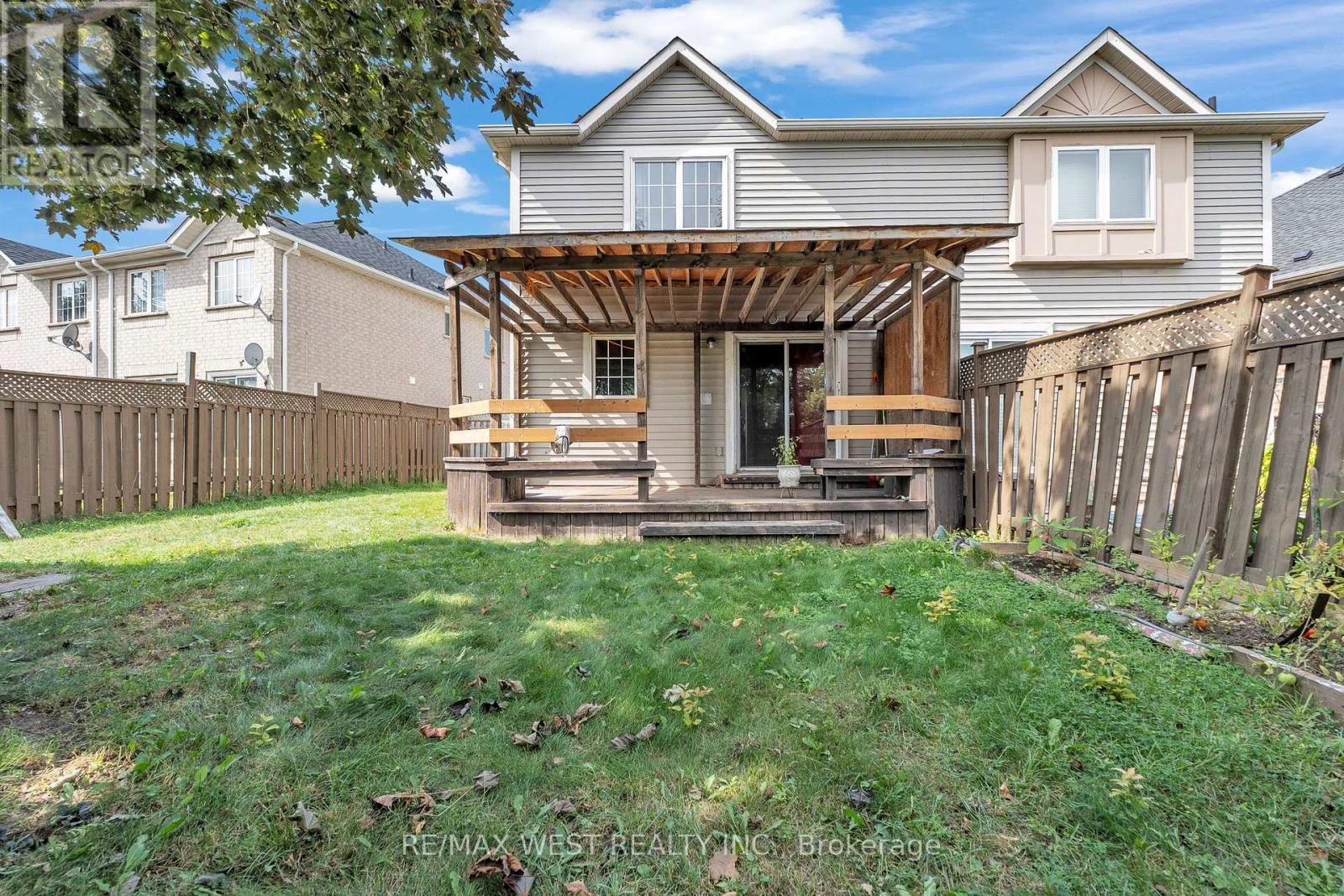 32 Weather Vane Lane, Brampton, Ontario  L6X 4R5 - Photo 36 - W12413864