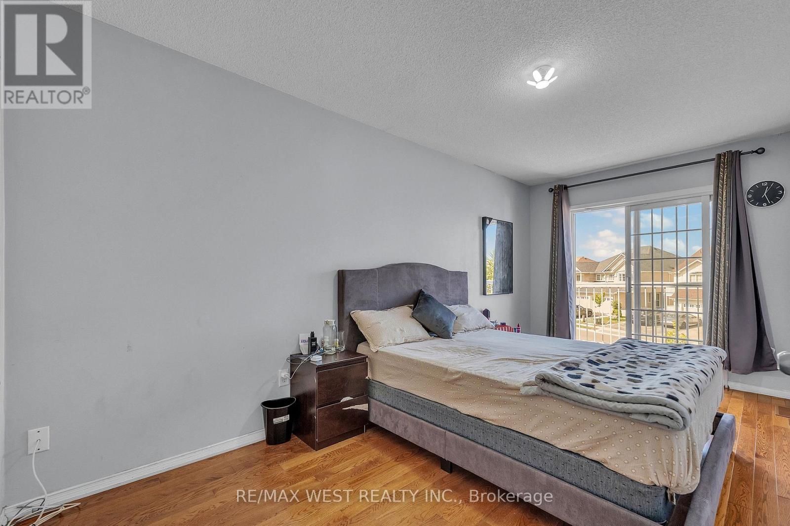 32 Weather Vane Lane, Brampton, Ontario  L6X 4R5 - Photo 24 - W12413864