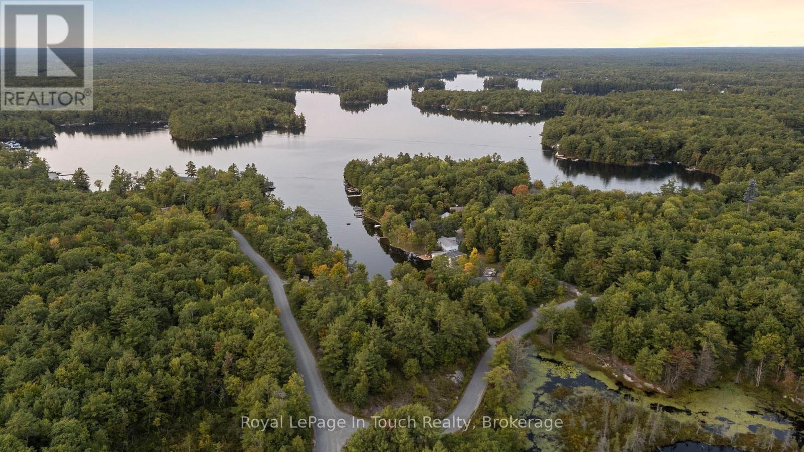 285 Crooked Bay Road, Georgian Bay, Ontario  L0K 1S0 - Photo 35 - X12319880