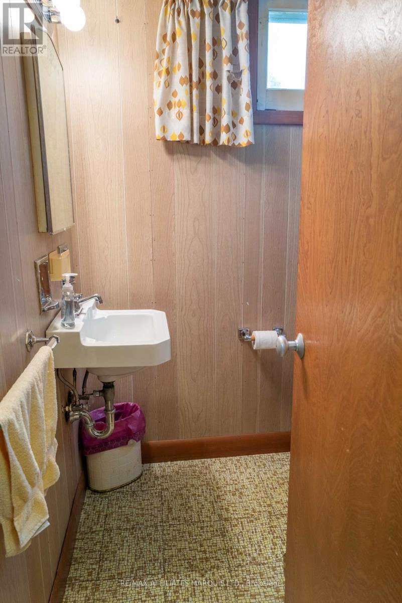 601 Fourth Street E, Cornwall, Ontario  K6H 2K1 - Photo 22 - X12422146