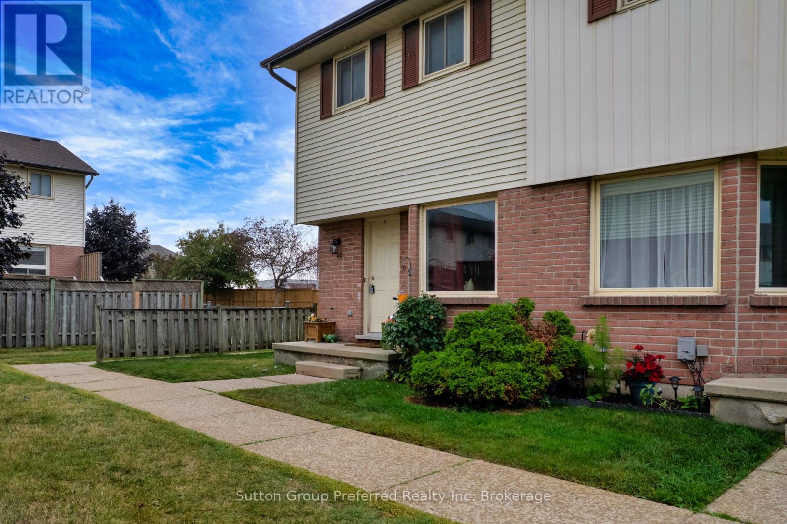 28 - 1093 NELLIS STREET, Woodstock, Ontario