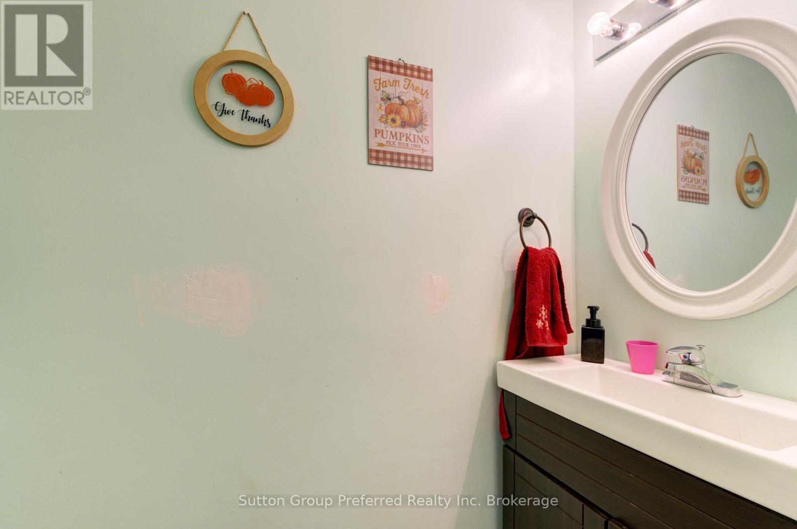 28 - 1093 Nellis Street, Woodstock, Ontario  N4T 1P5 - Photo 6 - X12422122