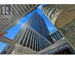 608 - 238 SIMCOE STREET W, Toronto, Ontario