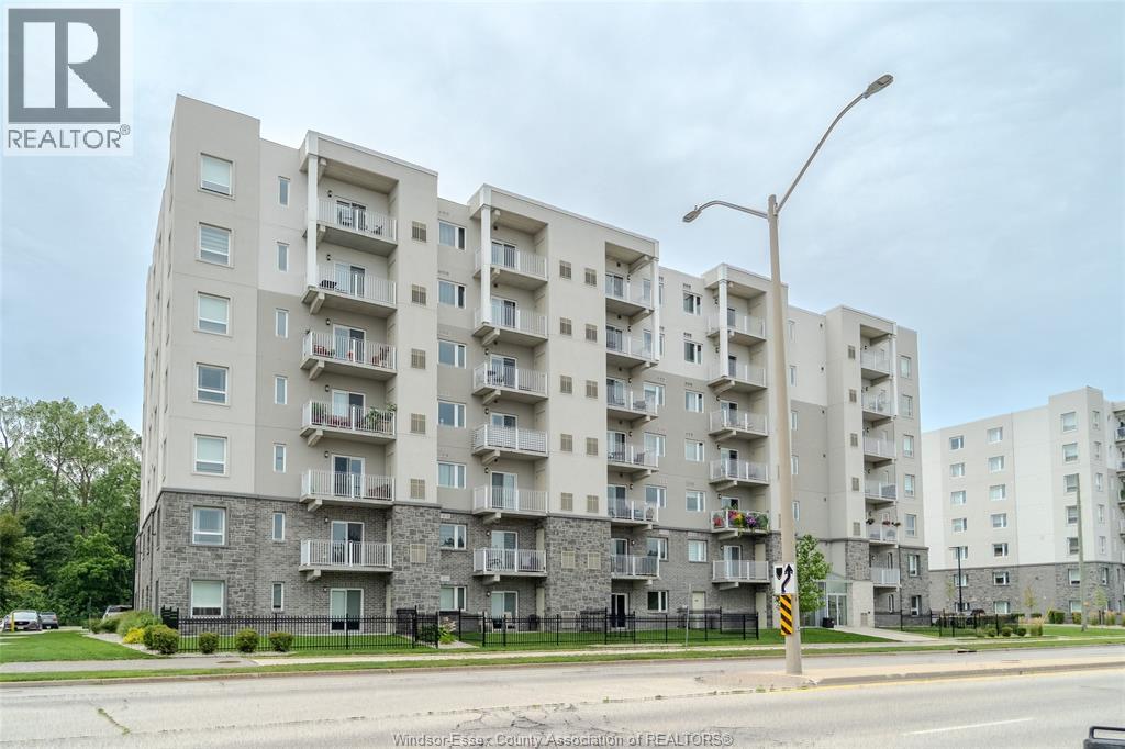 MLS# 25024248: 1611 BANWELL ROAD Unit# 713, Windsor, Canada