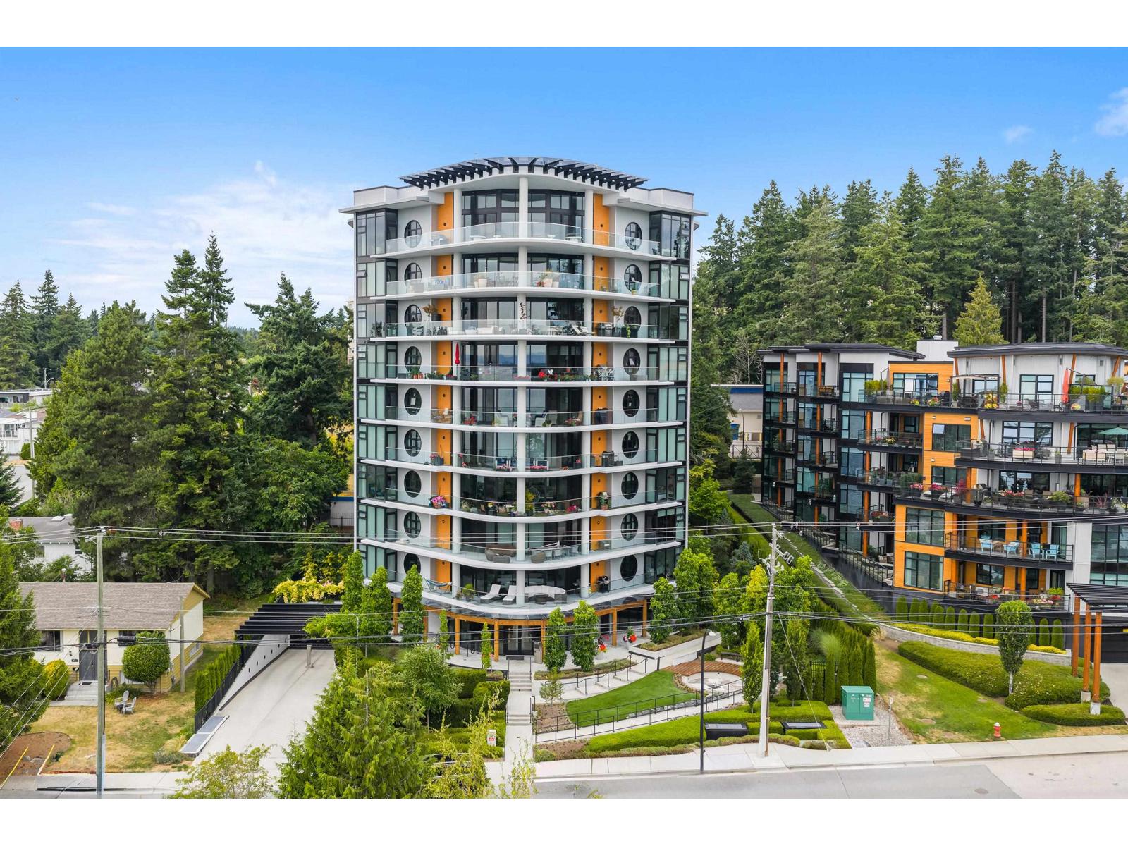 602 14825 THRIFT AVENUE, white rock, British Columbia