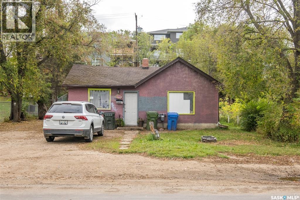 325 15th Street W, Prince Albert, Saskatchewan  S6V 4A2 - Photo 6 - SK019150