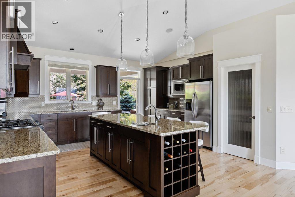 839 Clarance Avenue Kelowna Photo 18