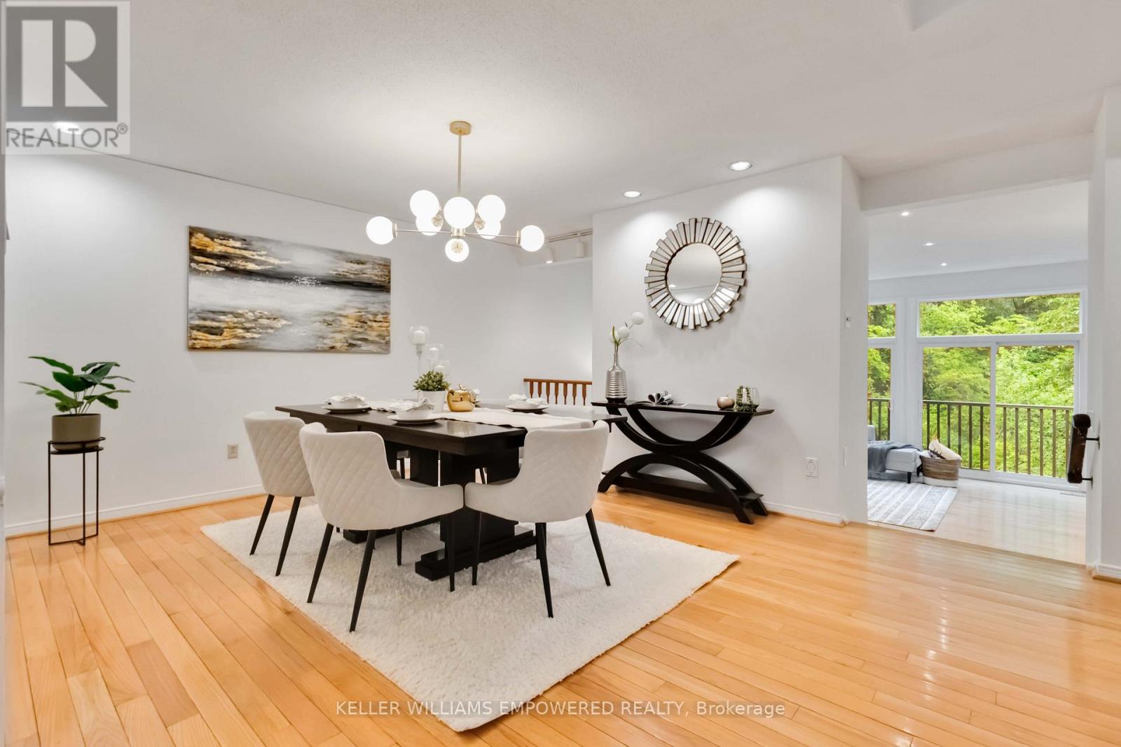 37 Rainbow Creekway, Toronto, Ontario  M2K 2T9 - Photo 10 - C12422093