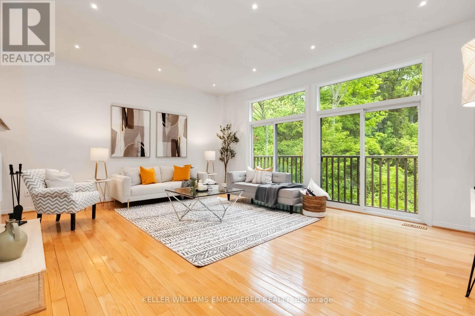 37 Rainbow Creekway, Toronto, Ontario  M2K 2T9 - Photo 11 - C12422093