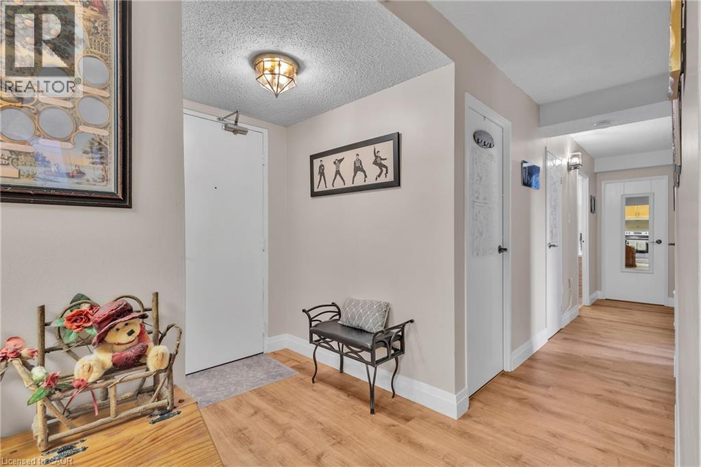 93 Westwood Road Unit# 206, Guelph, Ontario  N1H 7J7 - Photo 18 - 40771444