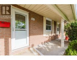 H - 201 NORTH PARK STREET