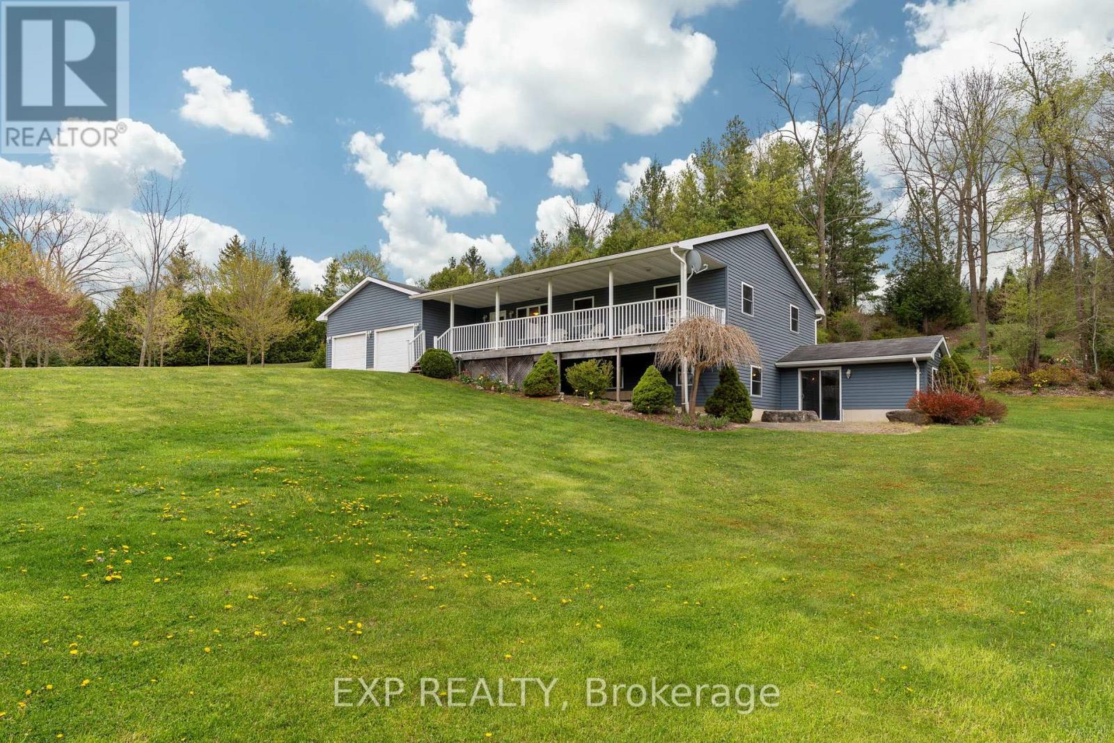 30680 Hungry Hollow Road, North Middlesex, Ontario  N0M 1B0 - Photo 3 - X12422253