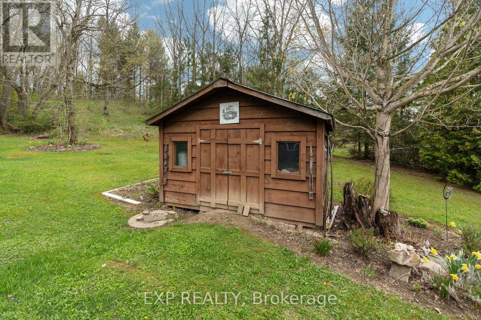 30680 Hungry Hollow Road, North Middlesex, Ontario  N0M 1B0 - Photo 38 - X12422253