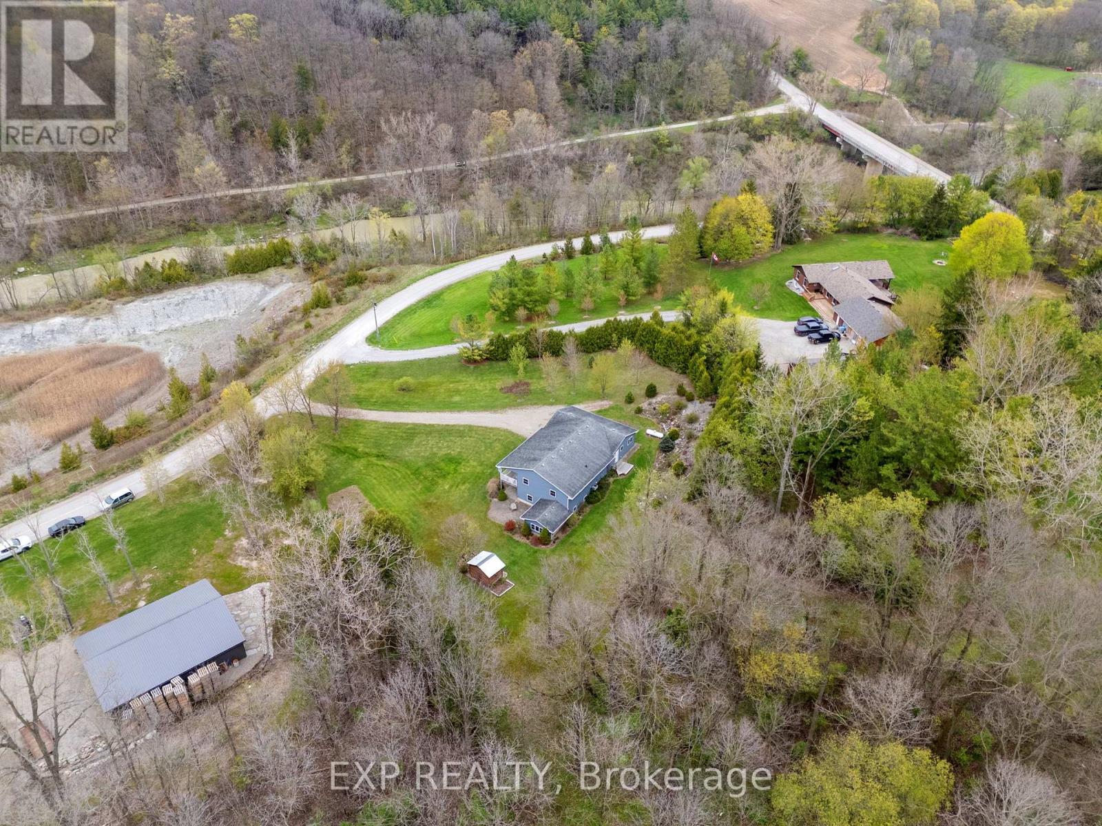 30680 Hungry Hollow Road, North Middlesex, Ontario  N0M 1B0 - Photo 45 - X12422253