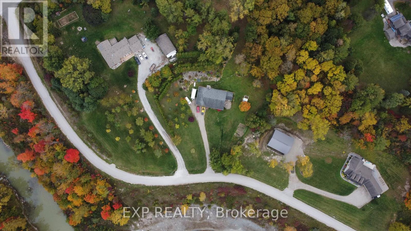 30680 Hungry Hollow Road, North Middlesex, Ontario  N0M 1B0 - Photo 46 - X12422253