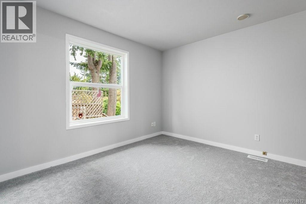 A & B 792 12th St, Courtenay, British Columbia  V9N 1V4 - Photo 14 - 1014813