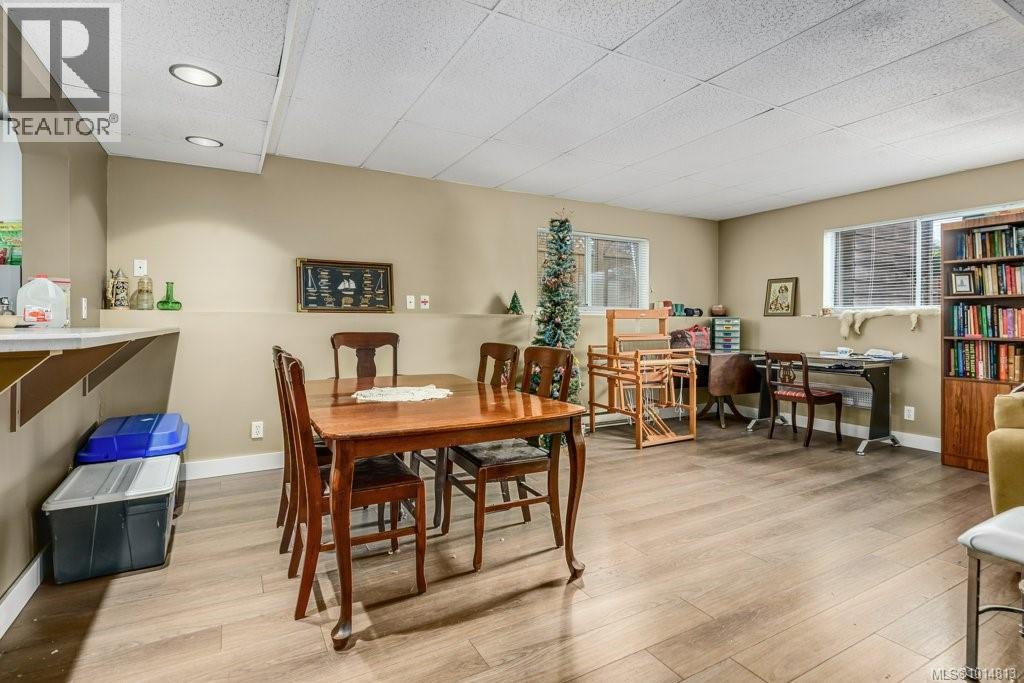 A & B 792 12th St, Courtenay, British Columbia  V9N 1V4 - Photo 18 - 1014813