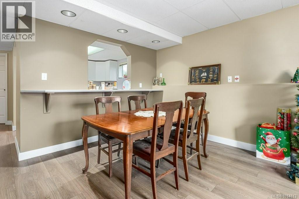 A & B 792 12th St, Courtenay, British Columbia  V9N 1V4 - Photo 19 - 1014813