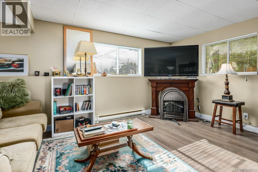 A & B 792 12th St, Courtenay, British Columbia  V9N 1V4 - Photo 21 - 1014813