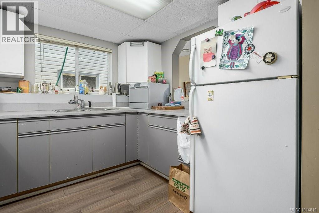 A & B 792 12th St, Courtenay, British Columbia  V9N 1V4 - Photo 23 - 1014813