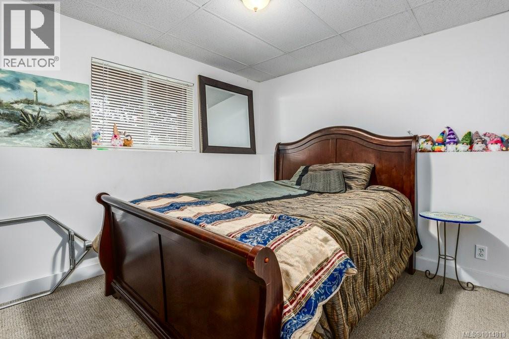 A & B 792 12th St, Courtenay, British Columbia  V9N 1V4 - Photo 25 - 1014813