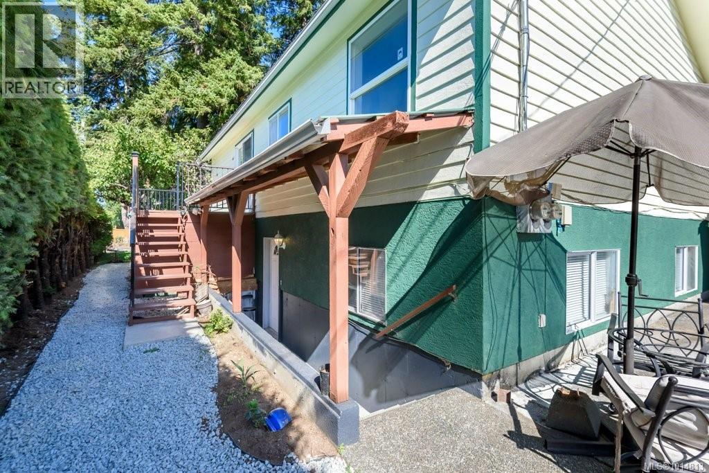 A & B 792 12th St, Courtenay, British Columbia  V9N 1V4 - Photo 30 - 1014813