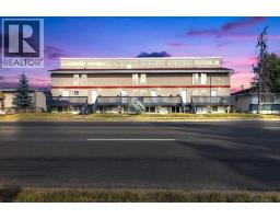 11, 3726 Centre Street NE Highland Park