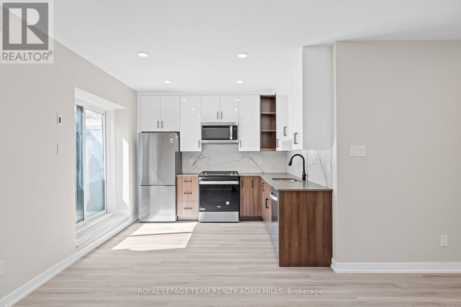 C - 306 Lanark Avenue, Ottawa, Ontario  K1Z 6R5 - Photo 5 - X12422198